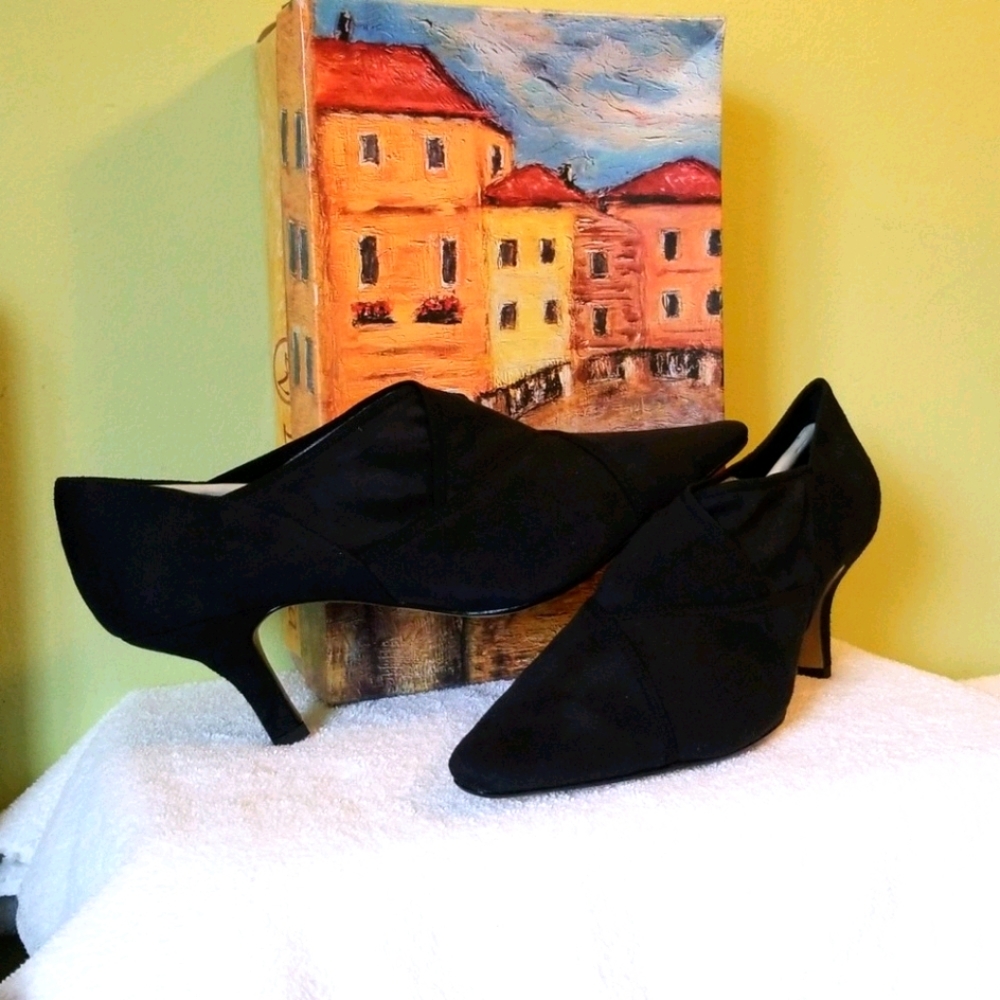 Bella Vita Shoe